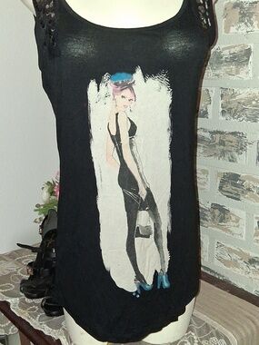 🎄Black Sequin Graphic Tank Top